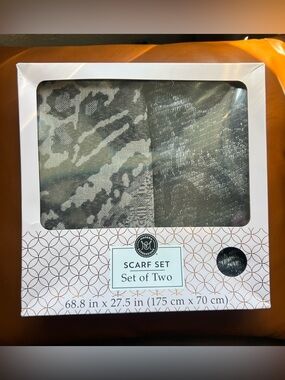 Expressions Neutral Animal Print & Metallic-Accented Black Scarf Set
